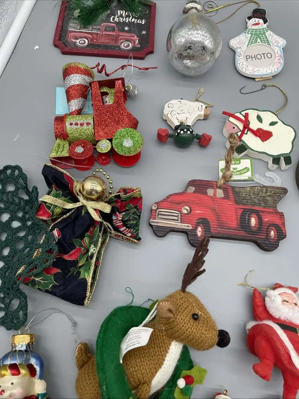 Lot of Christmas Ornaments Many Vintage Mixed Materials 31 Pieces